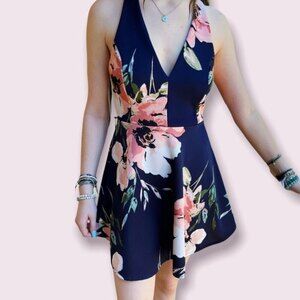 Charlotte Russe Mini Dress Floral Navy Cutout Open Back NWT Womens Size Medium